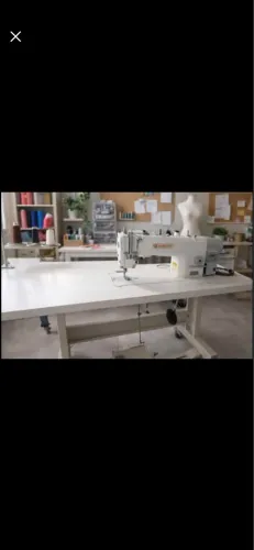 Máquina de costura Singer reta directdriver 141G com corte automático