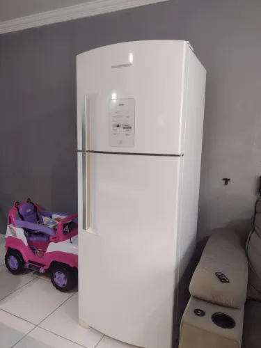 Geladeira Brastemp frosf free muito conservada!!
