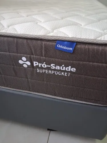 Cama Box Casal Ortobom Pro Saúde Superpocket - 11 meses de uso - Excelente estado