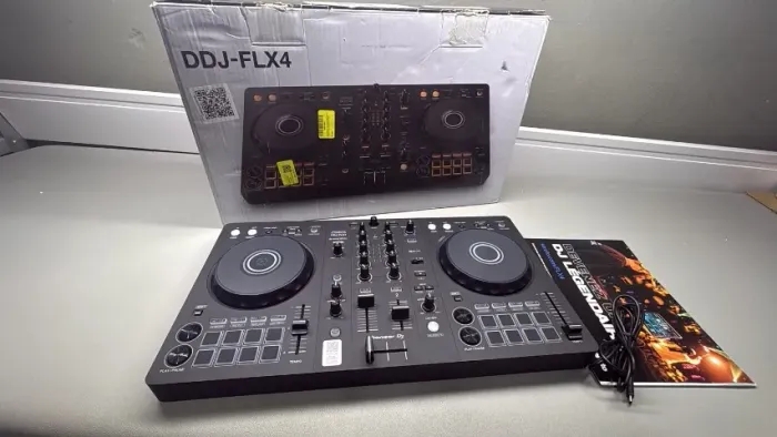 MESA DJ CONTROLADORA PIONEER DJ DDJ FLX4