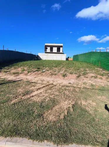 Terreno à venda com 301,59 m2 Condomínio Terras Alpha Votorantim SP