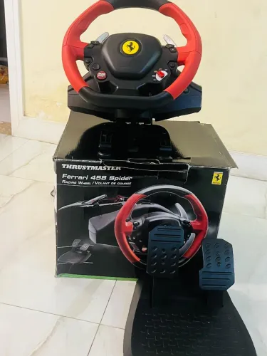  volante de corrida Ferrari 458 pra Xbox e pc