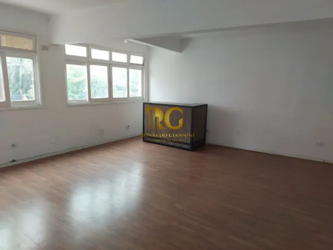 Sala Comercial em Localização Estratégica na Avenida Mais Movimentada da Cidade