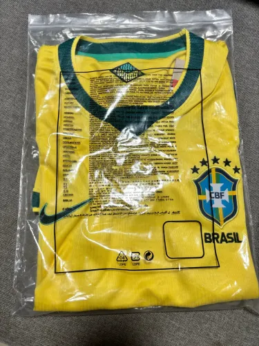 Camiseta do Brasil feminina G