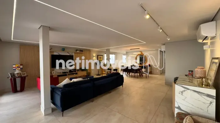 Casa Térrea Reformada à Venda SHIN QI 07, Lago Norte Brasília