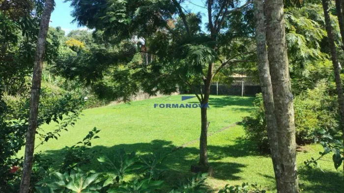 Terreno à venda no condomínio Bosque do Vianna - Granja Viana - Cotia/SP
