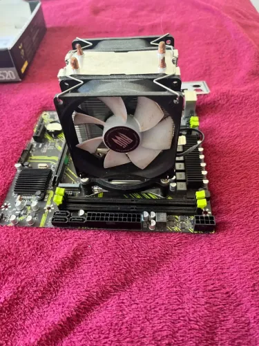 Kit processador, placa mãe e cooler. Machinist x99, Xeon E5 e Air Cooler
