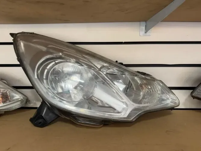 Farol direito Citroen c3 2013/2020