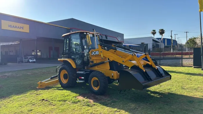 Retroescavadeira 3cx