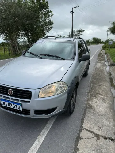 Fiat Strada Working 1.4 MPI Fire Flex 8V CD 2012