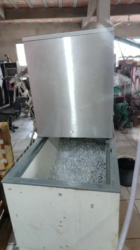 Máquina  de Gelo 