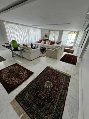 Condominio Del Lago , casa especular , estuda permuta