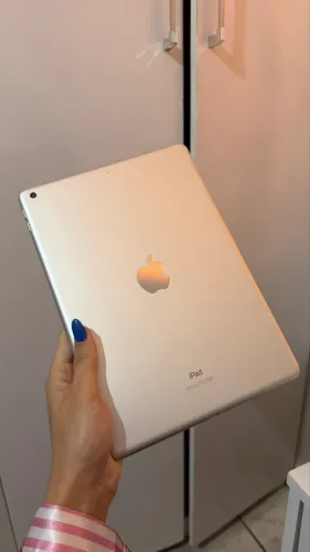 iPad 9ª Geração 64GB Prata | Estado de Novo | Caixa Original