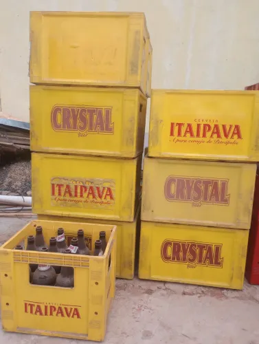 Engradado cerveja 600 e litrão 40 cada