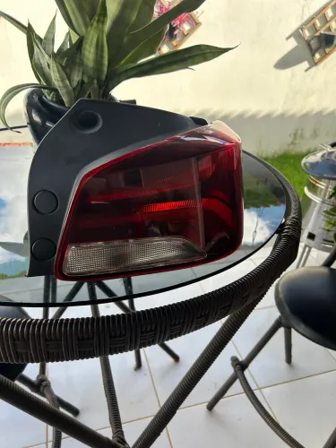 LANTERNA TRASEIRA DO ÔNIX LADO ESQUERDO