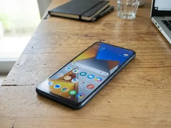 Xiaomi POCO M4 Pro 4G - Celular Usado