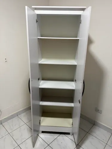 Guarda Roupa Multiuso