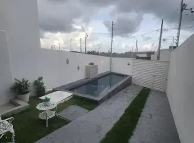 Sobrado para venda tem 115 metros quadrados com 2 quartos em Centro - Salesópolis - SP