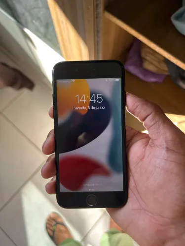 iPhone 7 black piano 128gb 