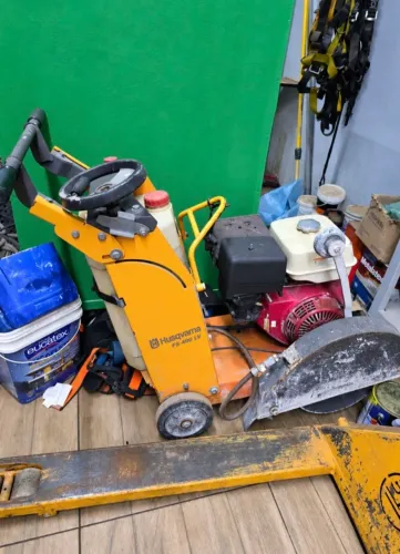 Serra clipper Husqvarna