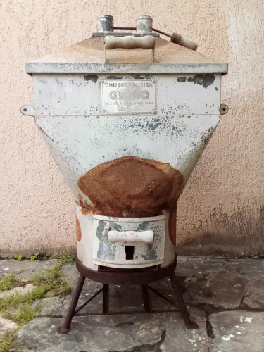 CHURRASQUEIRA DE BAFO