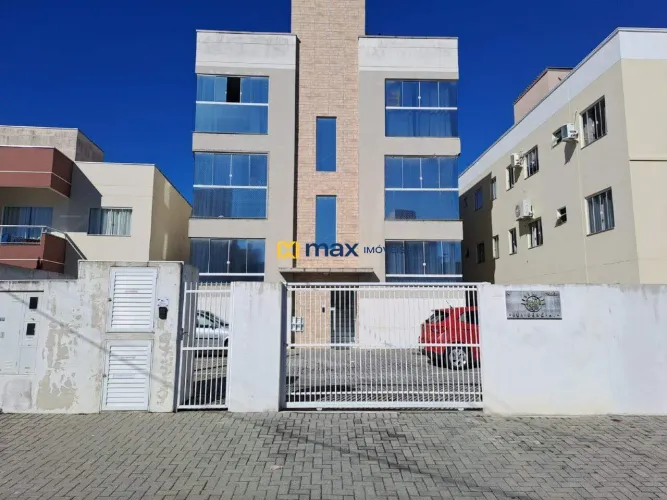 Locação: Apartamento mobiliado com 2 dormitórios - 58m2 - Gravatá, Navegantes