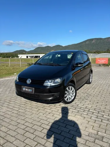 Volkswagen Fox 1.0 MI Total Flex 8V 5P 2012