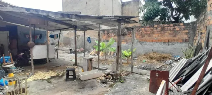 Terreno Amplo 5x20m à Venda no Bairro Cirurgia