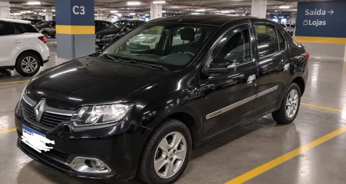 Renault Logan Dynamique Hi-flex 1.6 8V 4P 2015