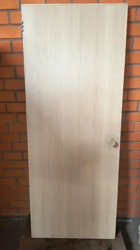 PORTAS EM MDF  - ÓTIMO ESTADO 