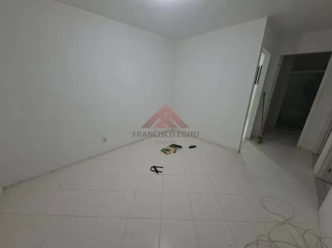 Apartamento com 2 quartos para alugar, 40 m por R$ 950 /mês - Venda da Cruz - São Gonçalo/