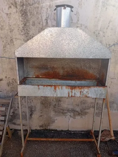 Churrasqueira de espetinho 