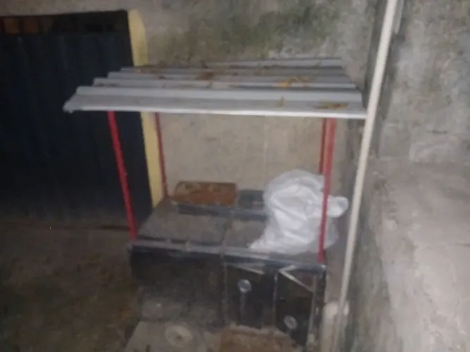 Vendo carrinho de cachorro quente , precisa reforma 