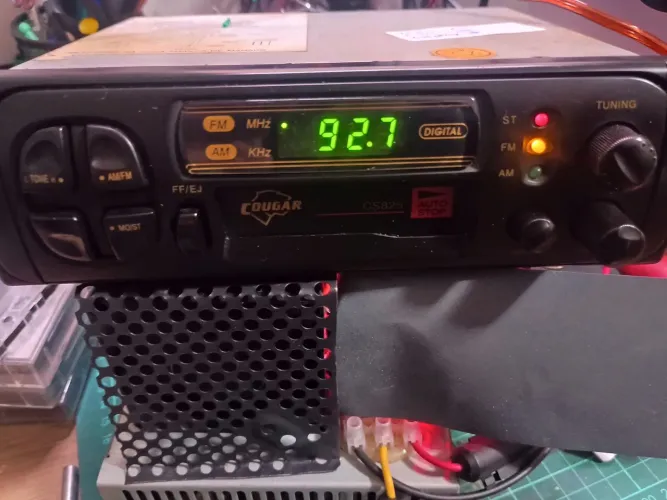 Toca fita cougar CS825 