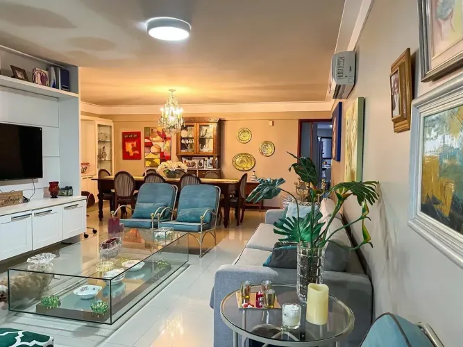 Apartamento Beira-Mar à venda com 190m² com 4 quartos na Pajuçara - Maceió - AL