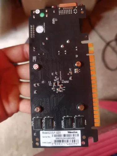 Placa de vídeo Winnfox GeForce G210 1GB DDR3 64 Bits PCIe 2.0 G210LP-1GD3
