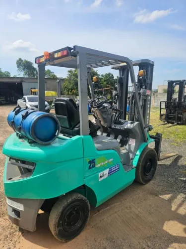 Empilhadeira Mitsubishi