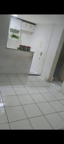 Apartamento 2 quartos,com armários banheiro com box