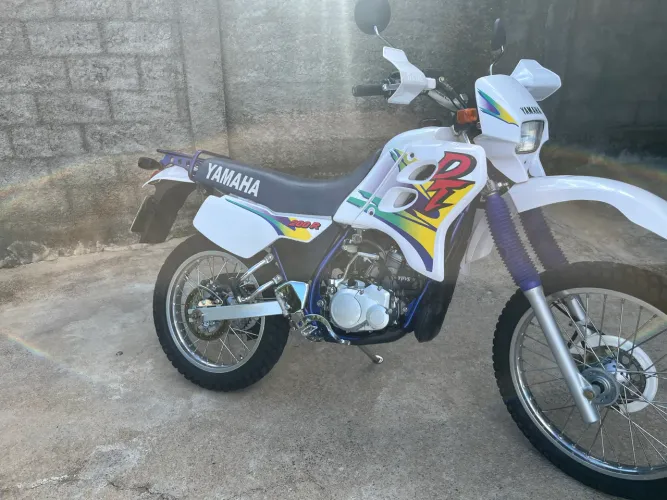 DT 200R