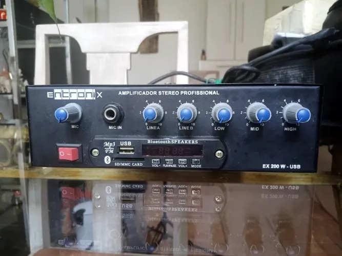 Amplificador Entronix EX 200 W