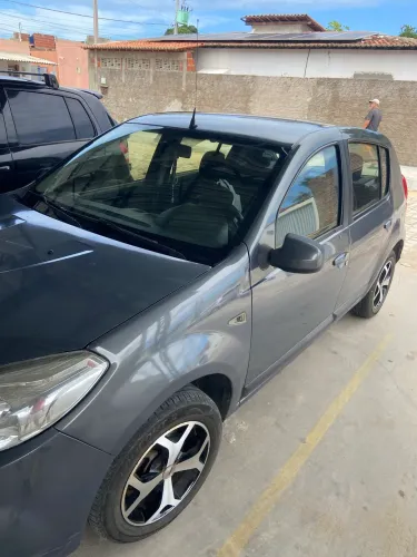 Renault Sandero Privilège Hi-flex 1.6 16V 5P AUT 2013