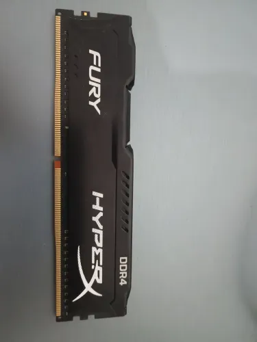 Memória RAM Kingston HyperX Fury 4GB DDR4 2400MHz Desktop (Perfeito Estado)