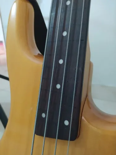 baixo Fretless condor 4 cordas
