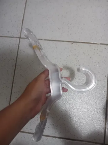 10 Cabides acrílico infantil