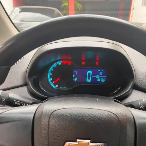 Chevrolet Onix Hatch LTZ 1.4 8V Flex Power Mec. 4P 2014