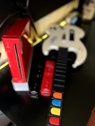 Nintendo Wii Vermelho, Edição Especial de 25º Aniversário de Super Mario Bros