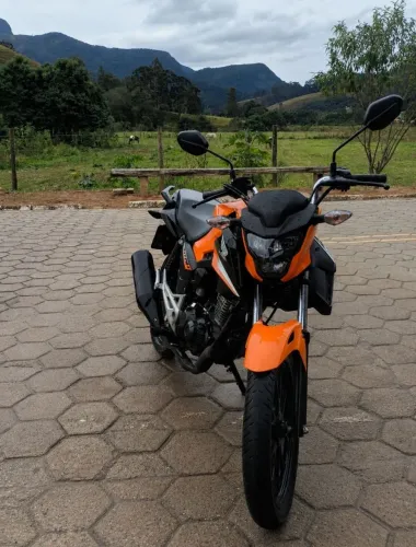 Vende-se Titan 160 nova