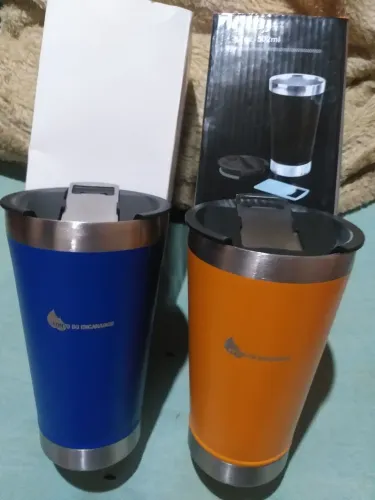 2 copos térmicos 500ml + 3 cofrinhos