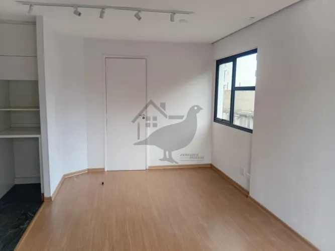 Sala Comercial de 37m² e 2 banheiros para Alugar ou venda