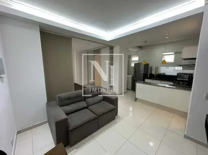 Apartamento sala e quarto reformado à venda em Copacabana Próximo ao metrô Cardeal Arcover